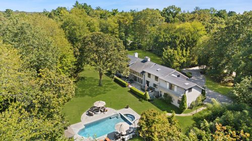 71 N Lake Dr, Stamford, CT, 06903-1011 | Card Image
