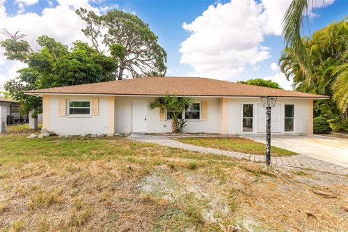 887 Leeward Rd, Venice, FL, 34293-5302 | Card Image