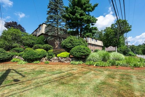 unit-20-1 Silvestri Cir, Derry, NH, 03038-1343 | Card Image