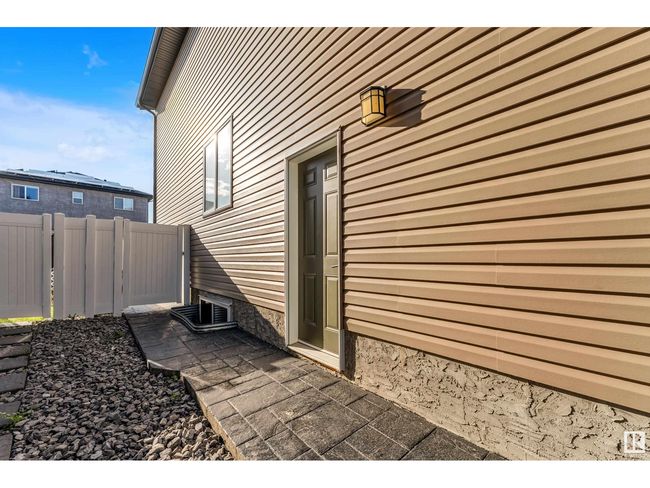16756 60 St Nw, House other with 5 bedrooms, 4 bathrooms and null parking in Edmonton AB | Image 6