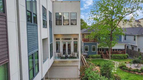 a-1705 Dunlavy Street, Houston, TX, 77006 | Card Image