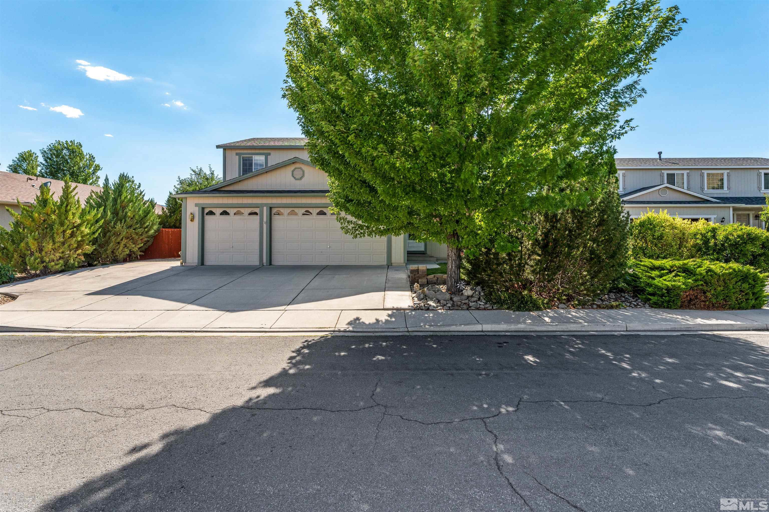 Desert Lake Ct, Reno, NV 89508