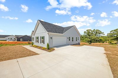 4633 Window Cliff Road, House other with 3 bedrooms, 2 bathrooms and 2 parking in Baxter TN | Image 3