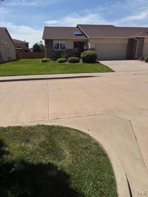 p-1925 Kingsroyal Blvd, Pueblo, CO, 81005 | Card Image