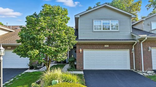 126-126 Willow Creek Ln, Willow Springs, IL, 60480-1274 | Card Image