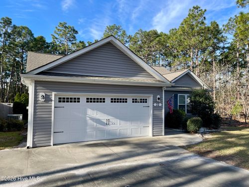 32 S High Point Rd, Southport, NC, 28461-4401 | Card Image