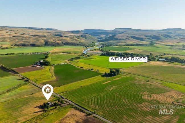 2020 Widner Rd, House other with 4 bedrooms, 2 bathrooms and 2 parking in Midvale ID | Image 6