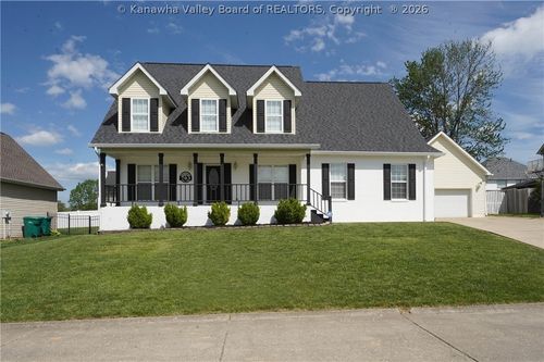 703 Charlie St, Hurricane, WV, 25526-7506 | Card Image
