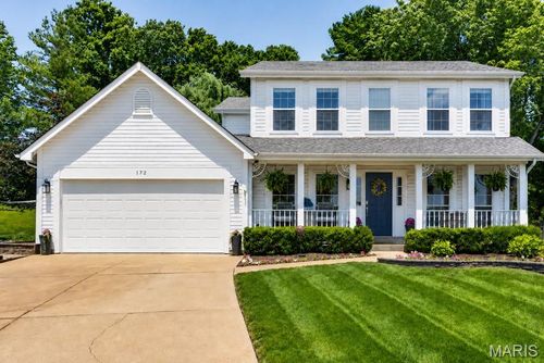172 Rockwood Place Ct, Eureka, MO, 63025-1161 | Card Image