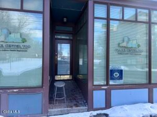 41 N Swan Street, Albany, NY, 12210 | Card Image