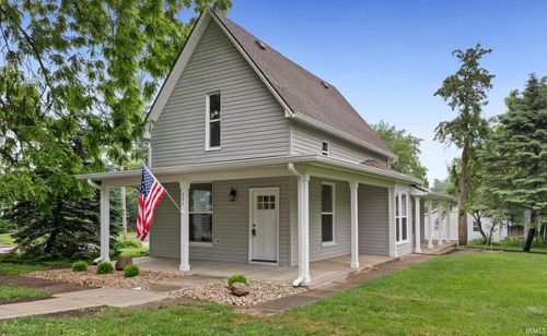 207 N Sheets St, Oxford, IN, 47971-8730 | Card Image