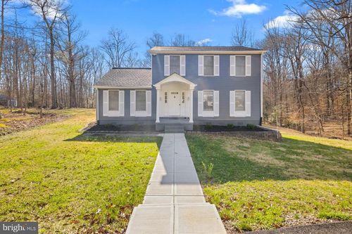 2907 Accokeek Rd W, Accokeek, MD, 20607-9645 | Card Image