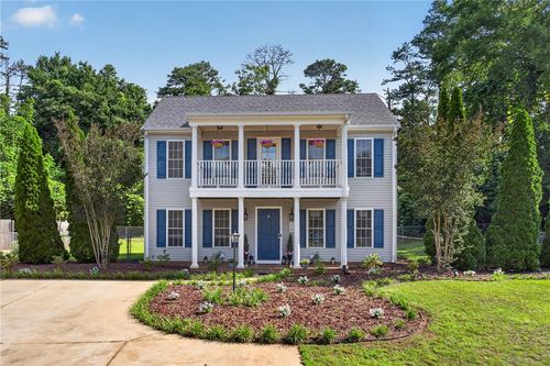 338 Weeping Willow Dr, Seneca, SC, 29672-2495 | Card Image