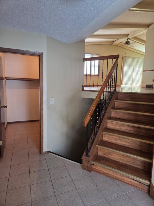 1917 Gunflint Trl, Brooklyn Park, MN, 55444-1607 | Card Image