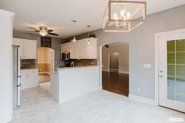 2730 Kokopelli Dr, House other with 4 bedrooms, 3 bathrooms and null parking in Marion IL | Image 34