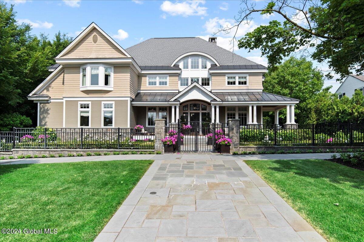 Broadway , Saratoga Springs, NY 12866