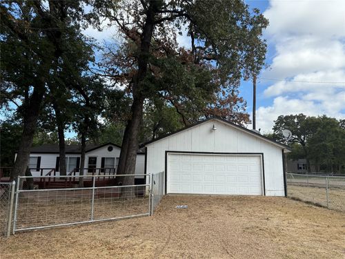 100 Crow St, Mabank, TX, 75156-6329 | Card Image