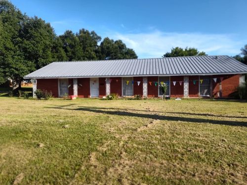 806 E Tyler St, Mexia, TX, 76667-3465 | Card Image