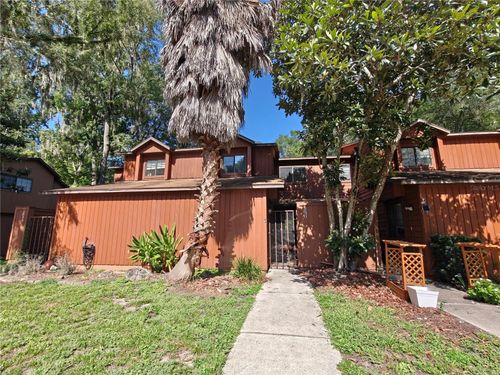 830 56th Ter, GAINESVILLE, FL, 32607-3851 | Card Image