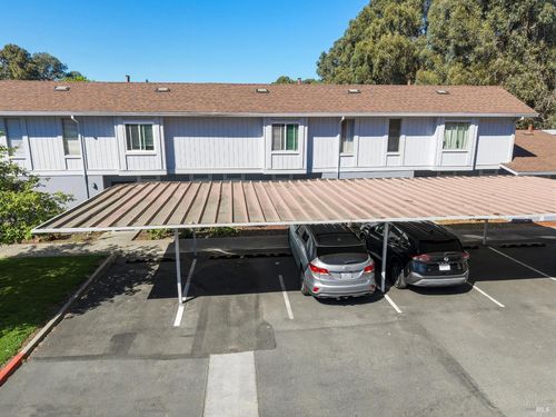 222 Del Luz Ct, Fairfield, CA, 94533-2257 | Card Image