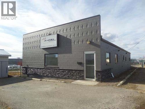 1005 Spinney Dr, Dawson Creek, BC, V1G1S6 | Card Image