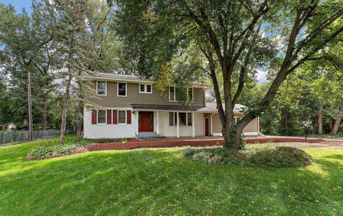 5300 33rd Ave N, Golden Valley, MN, 55422-2720 | Card Image