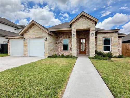 2820 Kilgore Ave, McAllen, TX, 78504-6757 | Card Image