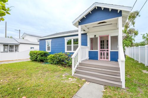 2017 Oceanview Pl, TAMPA, FL, 33605-6651 | Card Image