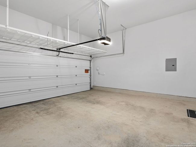 UNIT-30 - 5843 Whitby Rd, House other with 3 bedrooms, 4 bathrooms and null parking in San Antonio TX | Image 32