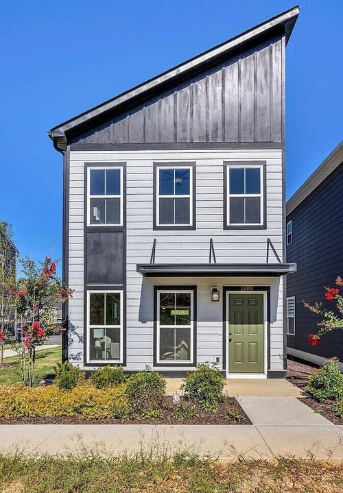 1809 Cotton Way, Chattanooga, TN, 37404-5252 | Card Image