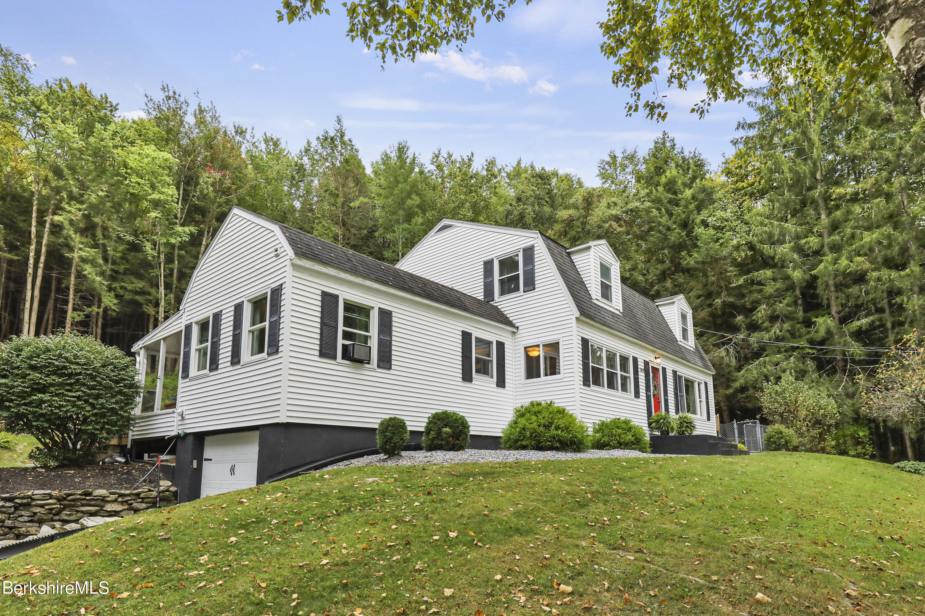 Furnace Hill Rd, Cheshire, MA 01225