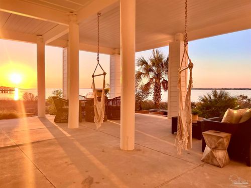 1466 Seaside Cir, Navarre, FL, 32566-7061 | Card Image