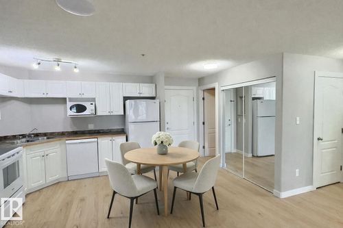 5350 199 St Nw, Edmonton, AB, T6M0A4 | Card Image