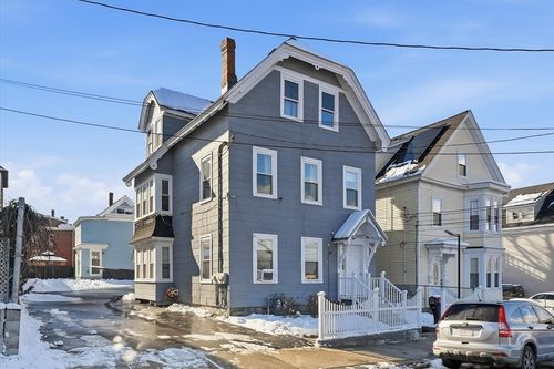 40 Fairmont St, Lawrence, MA, 01841-3535 | Card Image