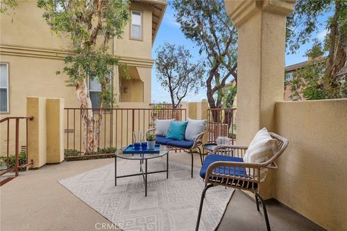 343 W Summerfield, Anaheim, CA, 92802 | Card Image