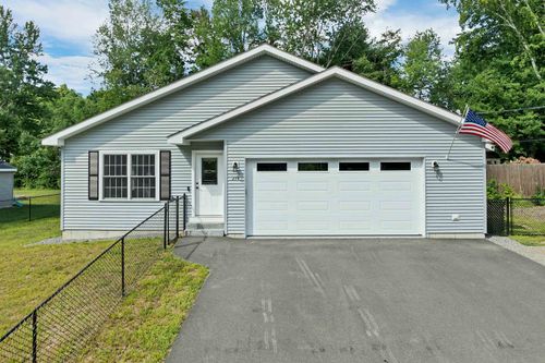 274 Pine St, Laconia, NH, 03246-3249 | Card Image