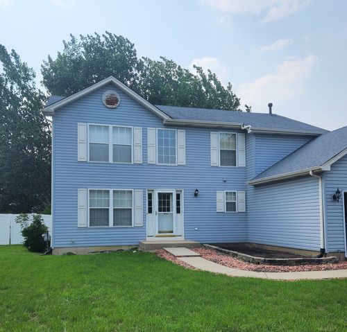 213 Savoy Dr, Shorewood, IL, 60404-8983 | Card Image