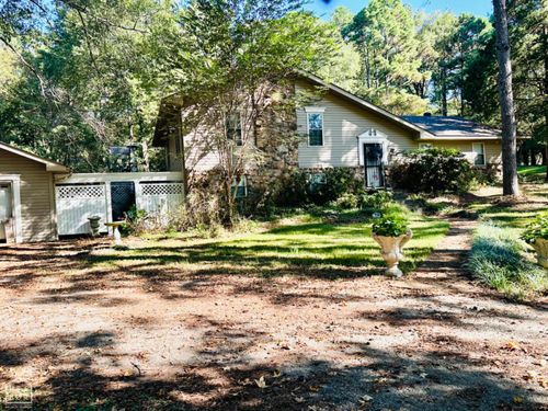 1304 Country Manor Ln, Jonesboro, AR, 72404-8711 | Card Image
