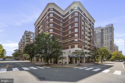 apt-923-880 N Pollard St, ARLINGTON, VA, 22203-1750 | Card Image