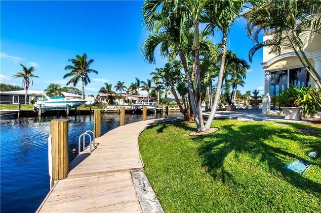 4951 Ne 28 Th Ave, House other with 4 bedrooms, 5 bathrooms and null parking in Lighthouse Point FL | Image 9