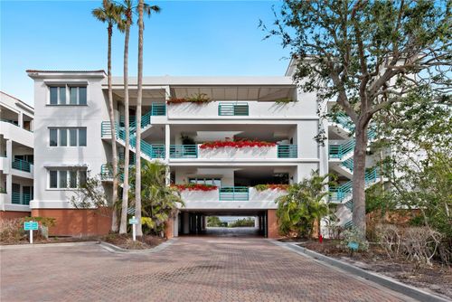 115-340 Gulf Of Mexico Dr, LONGBOAT KEY, FL, 34228-4028 | Card Image