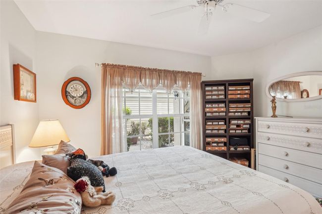 UNIT-101 - 404 Laurel Lake Dr, Condo with 2 bedrooms, 2 bathrooms and null parking in VENICE FL | Image 14
