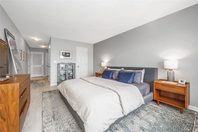 Walk-in closet (right-corner in photo). | Image 20