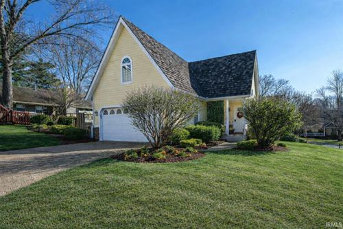 3215 S Abby Ln, Bloomington, IN, 47401-9700 | Card Image