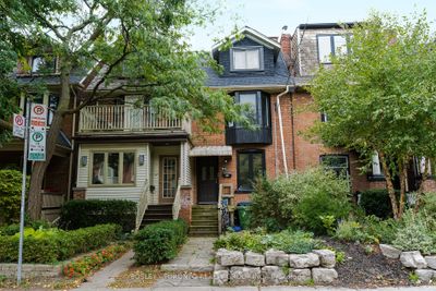 UPPER - 64 Arundel Ave, Home with 2 bedrooms, 1 bathrooms and 1 parking in Toronto ON | Image 1