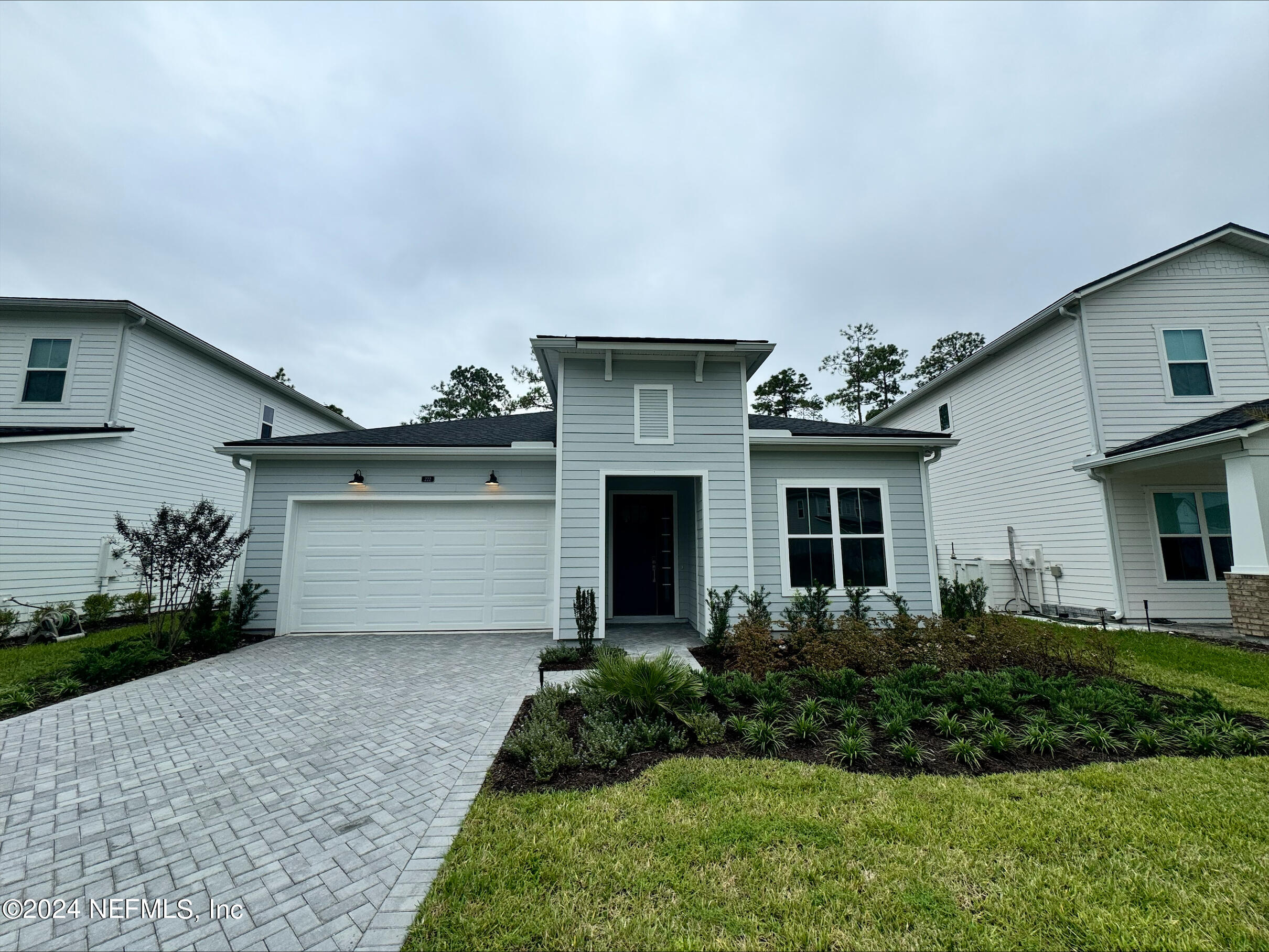 Valley Falls Way, Saint Johns, FL 32259
