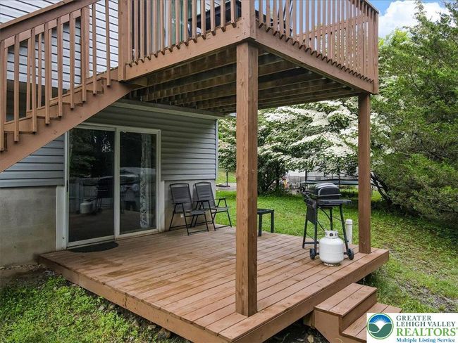 838 Cayuga Way, House other with 4 bedrooms, 3 bathrooms and null parking in Stroudsburg PA | Image 45