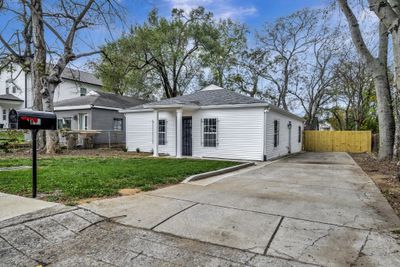 815 Lena St, House other with 3 bedrooms, 2 bathrooms and null parking in Nashville TN | Image 2