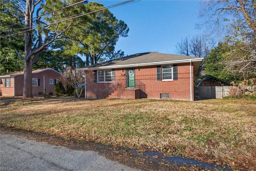 706 Maryland Avenue, Suffolk, VA, 23434 | Card Image