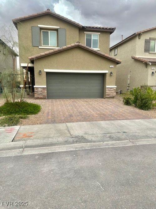 7039 Alabaster Peak St, Las Vegas, NV, 89166-6057 | Card Image